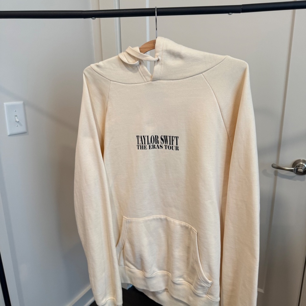 Taylor Swift Eras Tour Sweater - Cream - Size XL - Picture 6 of 7